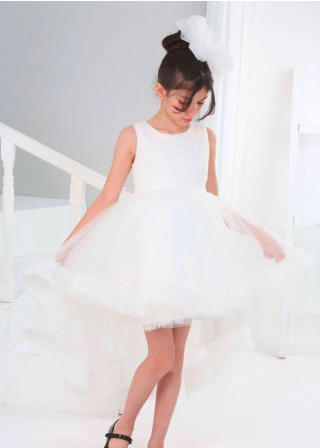 שמלת שושבינה