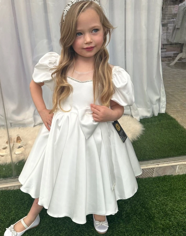 שמלת שושבינה